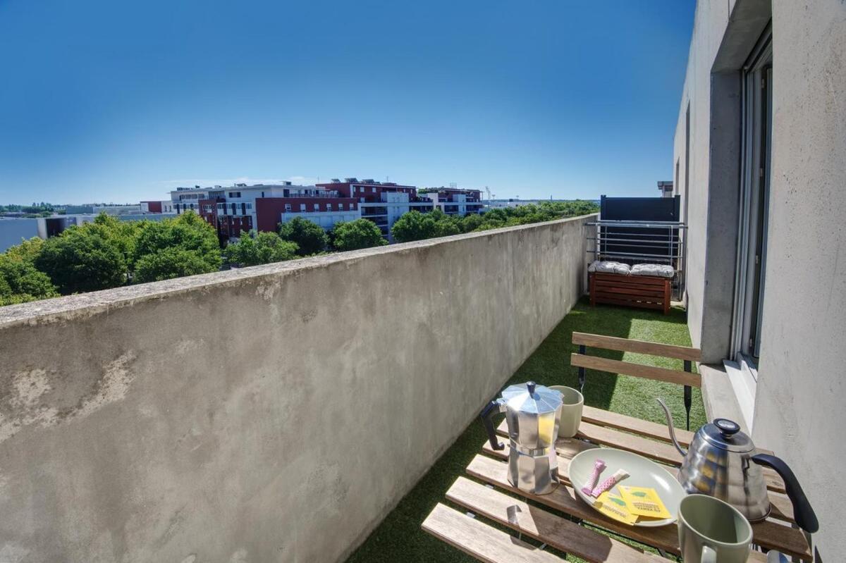 La Palm Room ~ Climatisation ~ Balcon ~ Parking Nimes Exterior photo